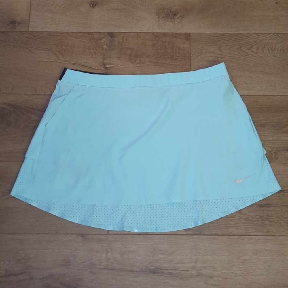 3/$16 Nike Golf Dri Fit Women's Sky Blue Skirt